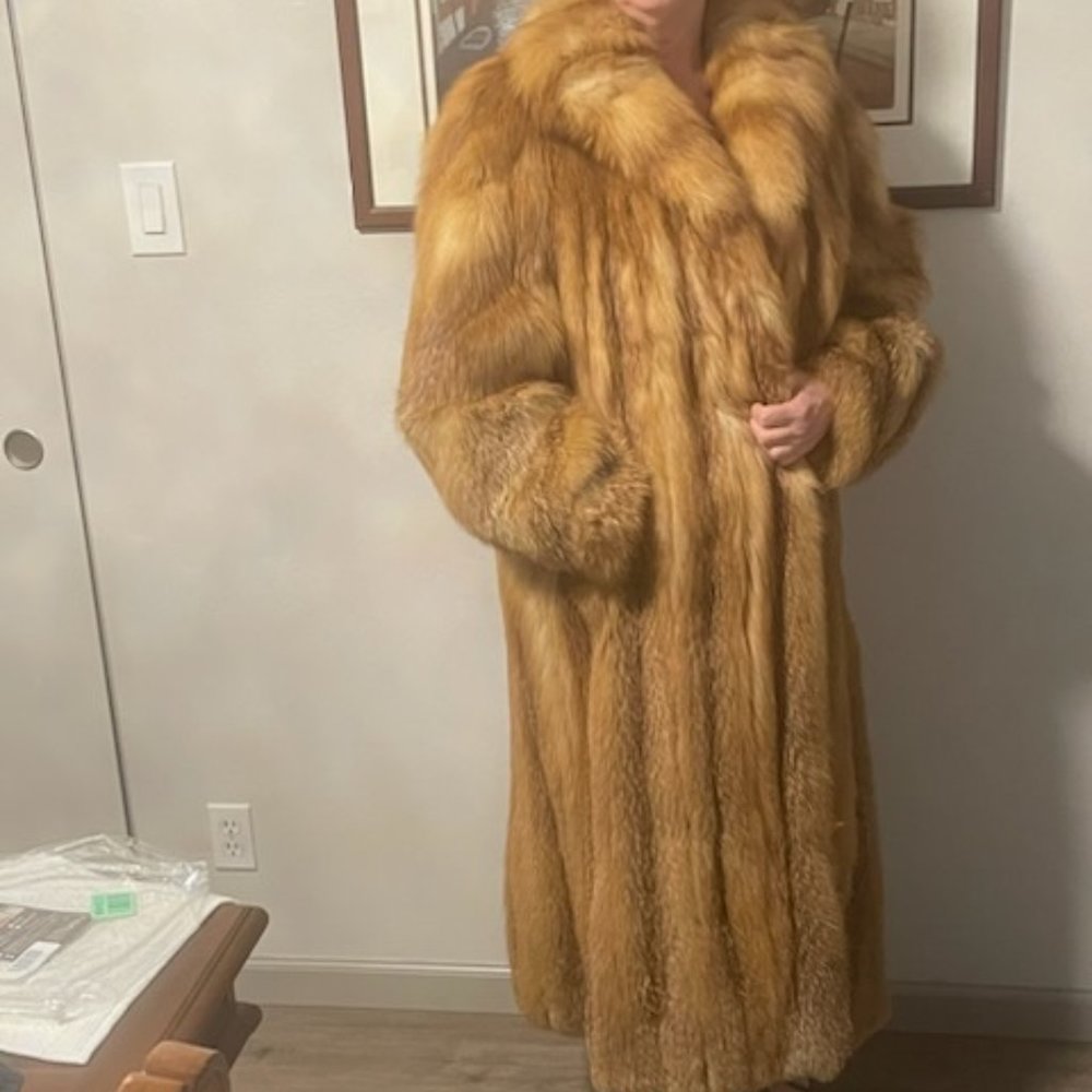 Genuine Red Fox Fur Coat - XL